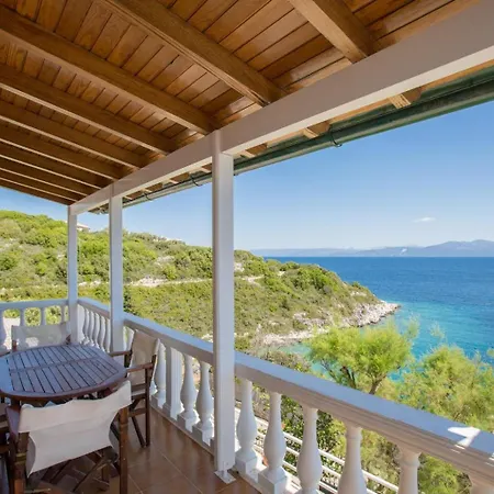Dolphin 3 Villa *