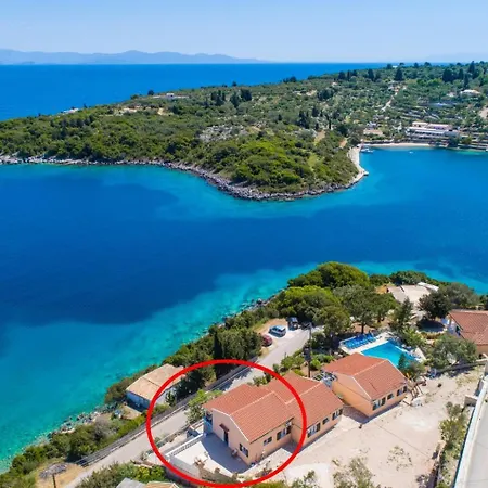 Villa Dolphin 3 *
